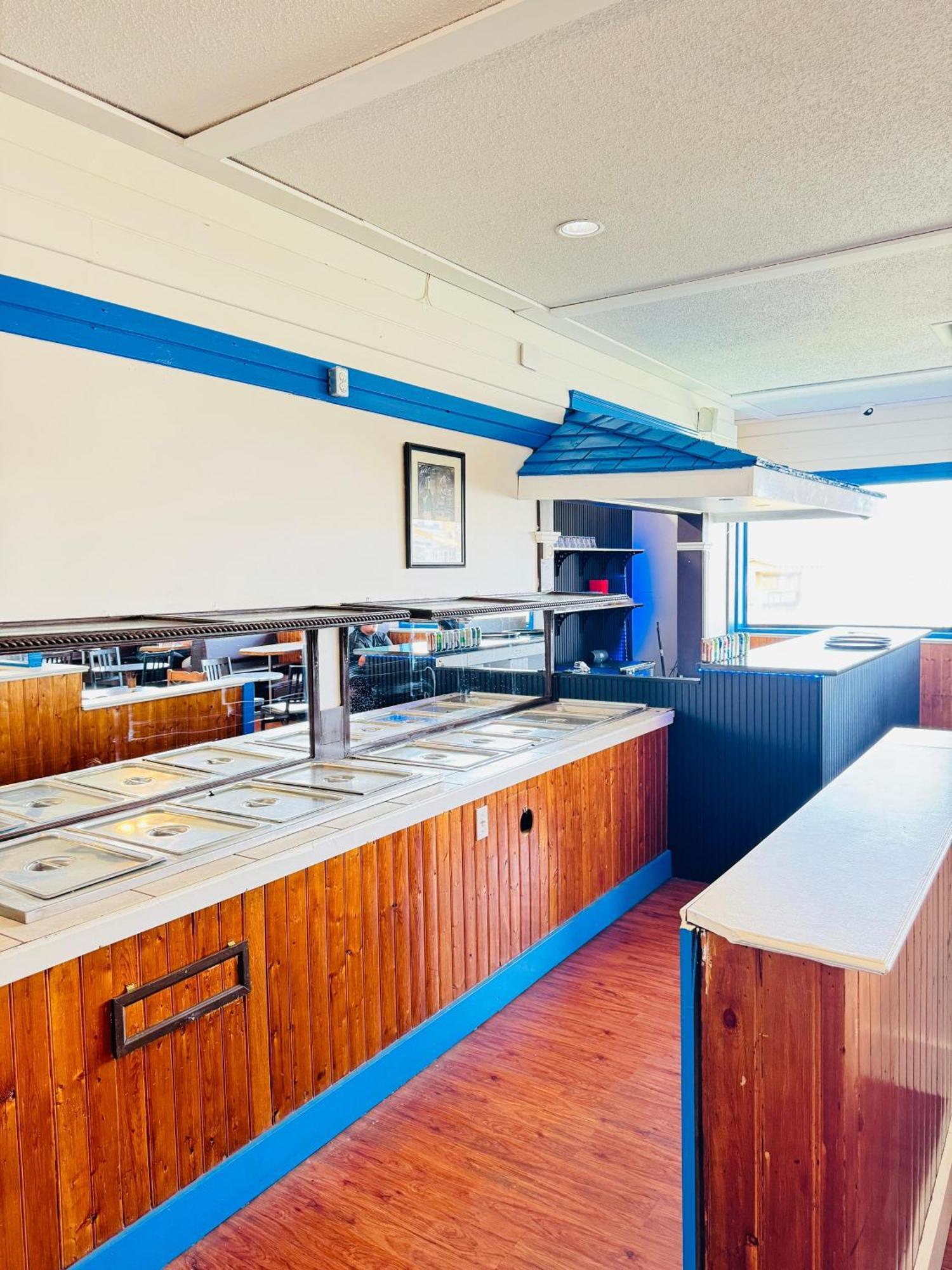 Hotel Ramada By Wyndham Dawson Creek Zewnętrze zdjęcie