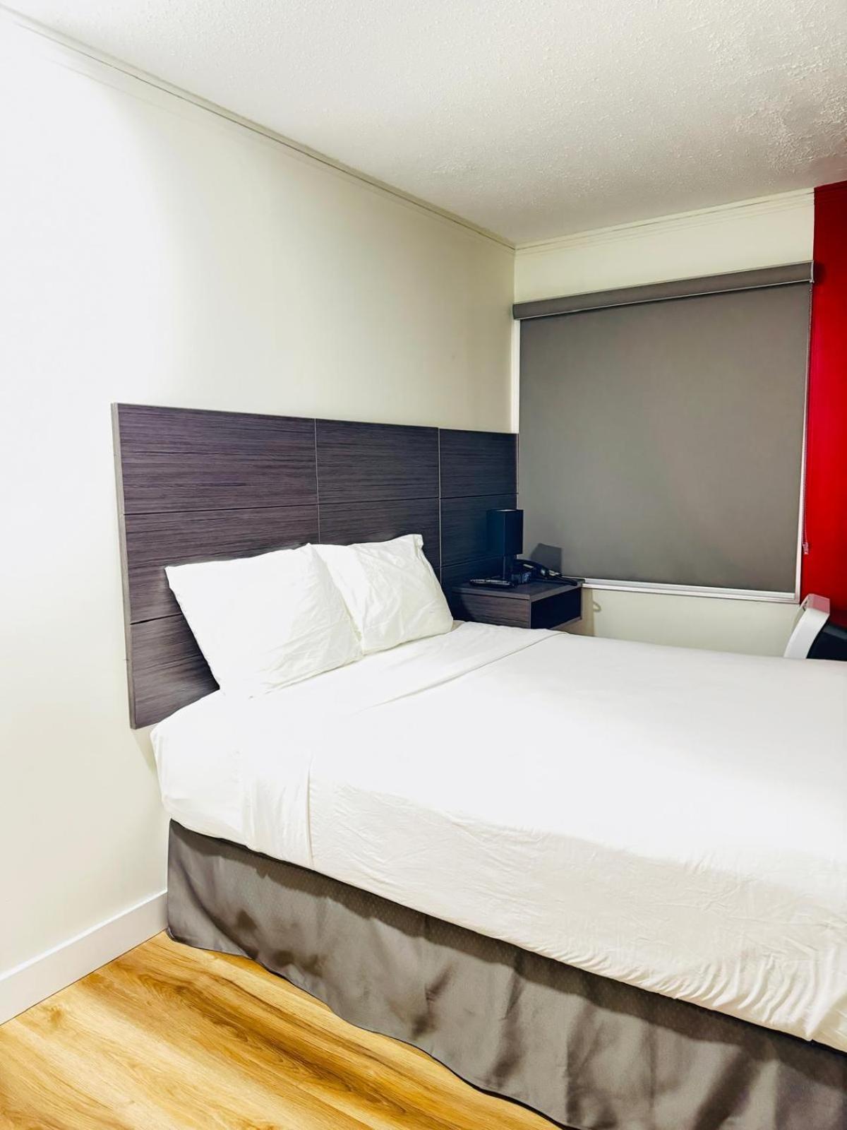 Hotel Ramada By Wyndham Dawson Creek Zewnętrze zdjęcie